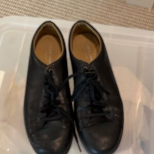 Cole Haan Black Leather Lace-Up Oxfords